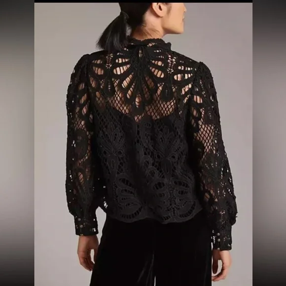 Anthropologie Embroidered Lace Top | XS - Picture 2 of 10
